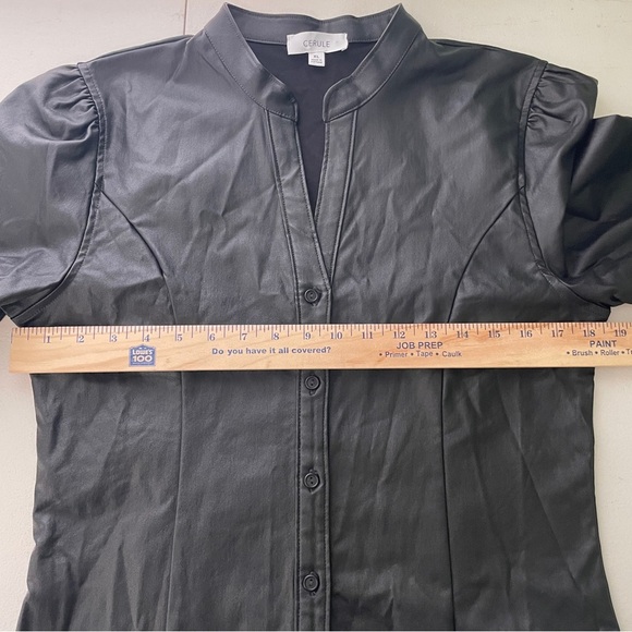 Cerule Black Faux Leather Top Womens Size XL Button Up V-neck Romantic Night Out - Picture 8 of 10